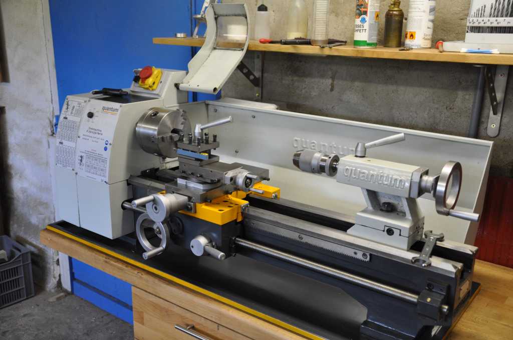 Turning machine Turning machine